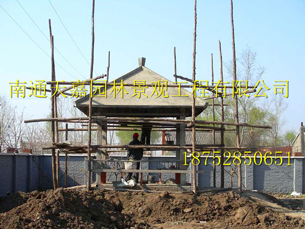 蘇州太源食品廠區涼亭、塑木長廊施工進展